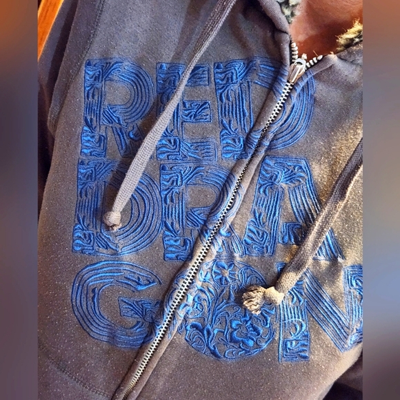 Vintage Red Dragon Sasquatch Hoodie - Picture 3 of 3